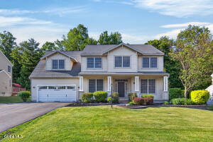 45 Sterling Heights Drive Clifton Park, NY 12065