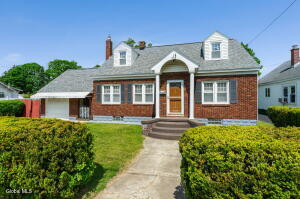 905 Vischer Avenue Schenectady, NY 12306