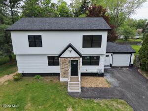 9 Alva Drive Latham, NY 12110
