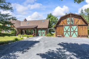 679 Valentine Pond Rd Horicon, NY 12860