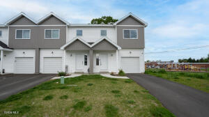 2 Giovanni Court Troy, NY 12180