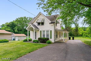 36 New Turnpike Road Troy, NY 12182
