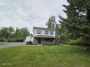 116 Clamsteam Road Halfmoon, NY 12065