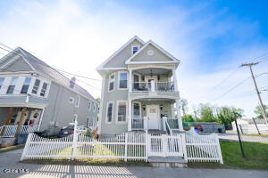 1643 Foster Avenue Schenectady, NY 12308