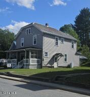 5 Circle Avenue North Creek, NY 12853