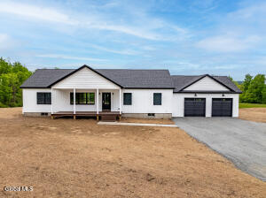 49 Hall Road Johnsonville, NY 12094