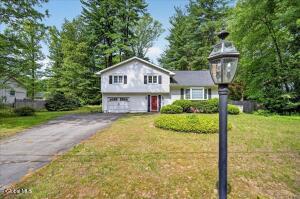 5 Peck Lane Clifton Park, NY 12065