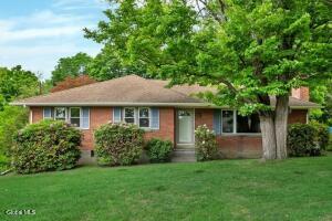 4 Pheasant Lane Castleton, NY 12033