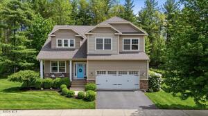 4 Annie Drive Saratoga Springs, NY 12866
