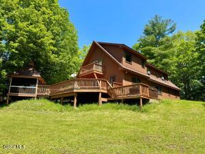 17 Ridgecrest Way Whitehall, NY 12887