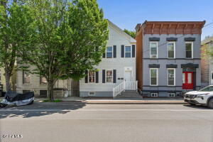 546 2nd Street Troy, NY 12180