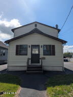1729 Ferguson Street Schenectady, NY 12303