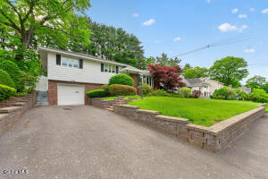 1060 Cornelius Avenue Niskayuna, NY 12309