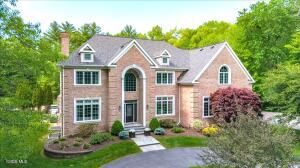 7 Towline Lane Clifton Park, NY 12065