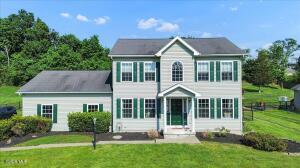 20 Laura Lane Ravena, NY 12143