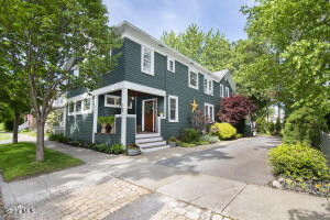 24 Walnut Street Saratoga Springs, NY 12866