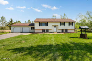 5360 Brookfield Road Lee Center, NY 13363