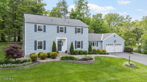 2109 Orchard Park Drive Schenectady, NY 12309