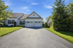 86 Meldon Circle Queensbury, NY 12804
