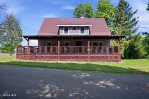 4 Tyler Way West Sand Lake, NY 12196