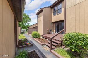 1503 Huntington Court East Greenbush, NY 12061