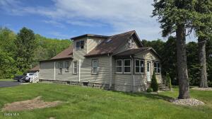 3418 Carman Road Schenectady, NY 12303