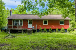 86 Lasher Road Charlton, NY 12020
