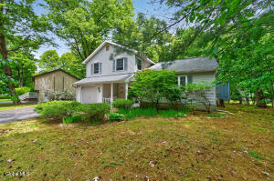 42 Wineberry Lane Malta, NY 12020