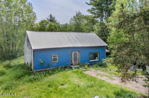328 North Road Averill Park, NY 12018