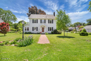 723 Sanders Avenue Glenville, NY 12302