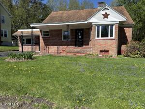 18 Bellevue Avenue Gloversville, NY 12078