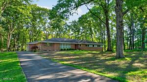 15 N Sage Hill Lane Menands, NY 12204