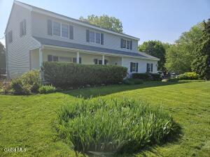 2122 Orchard Park Drive Niskayuna, NY 12309