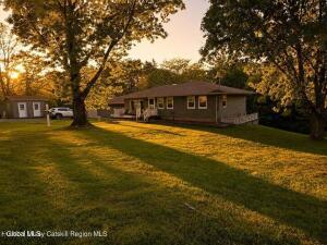 825 County Route 51 New Baltimore, NY 12051