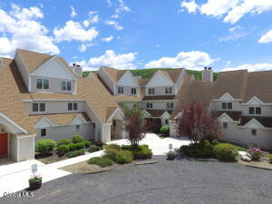 274 Brooksburg Road Windham, NY 12496