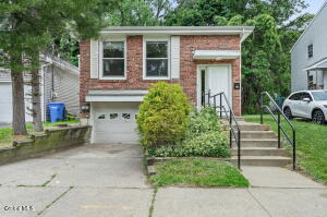 22 View Avenue Albany, NY 12209
