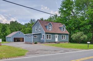162 Clamsteam Road Halfmoon, NY 12065