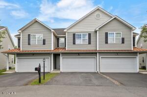 14 Amalia Lane Rensselaer, NY 12144
