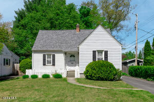 22 Westlyn Court Guilderland, NY 12203