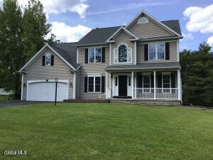 10 Reynolds Court Delmar, NY 12054
