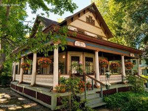 4 North Street Delmar, NY 12054