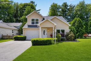 76 Skylark Drive Ballston Spa, NY 12020