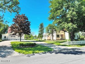 944 Stony Point Road Castleton On Hudson, NY 12033