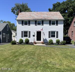 2317 Barcelona Road Schenectady, NY 12309