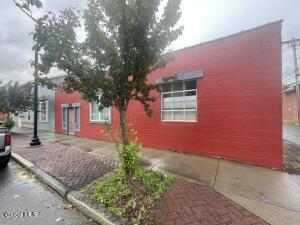 18 112th Street Troy, NY 12182