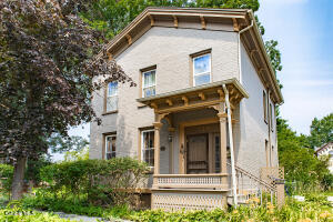 129 Spring Street Saratoga Springs, NY 12866