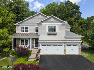 15 Wildwood Drive Loudonville, NY 12211