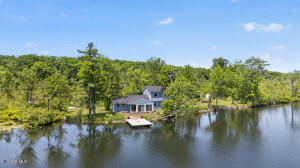 218 Westside Drive Ballston Lake, NY 12019