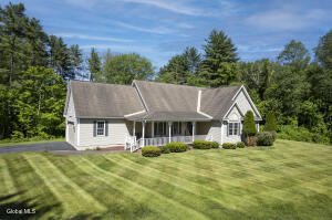 7 Glen Court Queensbury, NY 12804