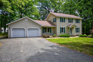 30 Oak View Drive Moreau, NY 12828